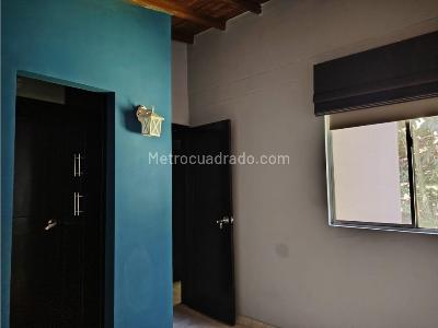 Apartamento de 3 alcobas en venta en Rodeo Alto, Medellín, 56 m² · foto 11 de 20
