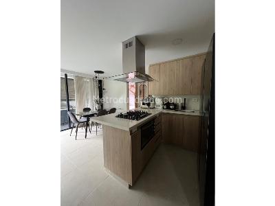 Apartamento de 3 alcobas en venta en Las Palmas, Medellín, 70 m² · foto 2 de 20