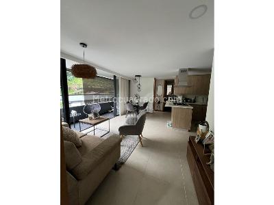 Apartamento de 3 alcobas en venta en Las Palmas, Medellín, 70 m² · foto 6 de 20