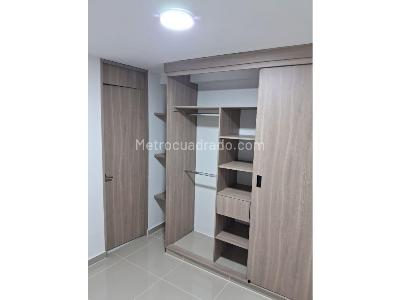 Apartamento de 2 alcobas en arriendo en Calasanz, Medellín, 50 m² · foto 10 de 11
