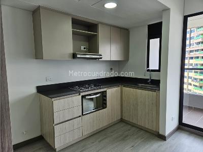 Apartamento de 2 alcobas en arriendo en Las Palmas, Medellín, 70 m² · foto 1 de 15
