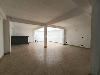 Casa de 4 alcobas en arriendo en La Mota, Medellín, 215 m² · foto 6 de 20