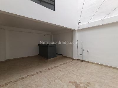 Casa de 4 alcobas en arriendo en La Mota, Medellín, 215 m² · foto 7 de 20