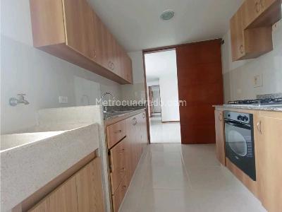 Apartamento de 3 alcobas en arriendo en Santa Maria De Los Angeles, Medellín, 115 m² · foto 5 de 14
