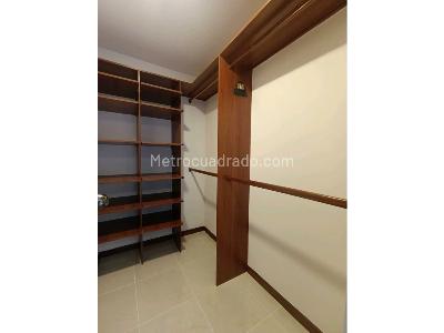 Apartamento de 3 alcobas en arriendo en Santa Maria De Los Angeles, Medellín, 115 m² · foto 8 de 14