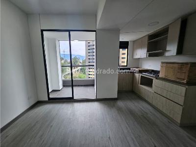 Apartamento de 3 alcobas en arriendo en Las Palmas, Medellín, 76 m² · foto 3 de 18