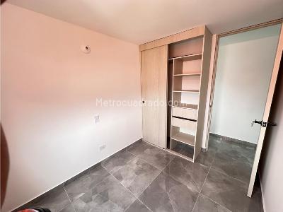Apartamento de 3 alcobas en arriendo en Santa Ana, Bello, 55 m² · foto 7 de 19