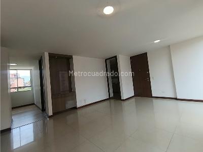 Apartamento de 3 alcobas en arriendo en Conquistadores, Medellín, 106 m² · foto 3 de 20