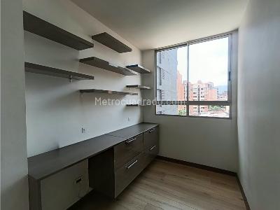 Apartamento de 3 alcobas en arriendo en Conquistadores, Medellín, 106 m² · foto 14 de 20