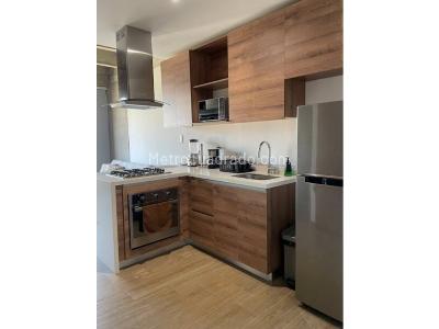 Apartaestudio en arriendo en Ciudad Del Rio, Medellín, 50 m² · foto 3 de 10