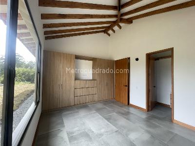 Casa de 2 alcobas en arriendo en San Antonio De Pereira, Rionegro, 1500 m² · foto 13 de 20