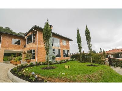 Casa en Arriendo, Loma Del Escobero, Envigado