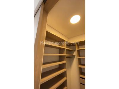 Apartaestudio en arriendo en Loma Del Escobero, Envigado, 54 m² · foto 14 de 20