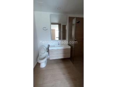 Apartaestudio en arriendo en Loma Del Escobero, Envigado, 54 m² · foto 15 de 20