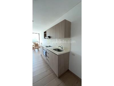 Apartaestudio en arriendo en Loma Del Escobero, Envigado, 54 m² · foto 2 de 20