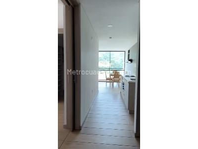 Apartaestudio en arriendo en Loma Del Escobero, Envigado, 54 m² · foto 3 de 20