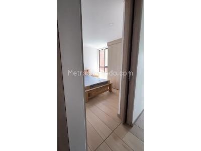 Apartaestudio en arriendo en Loma Del Escobero, Envigado, 54 m² · foto 9 de 20