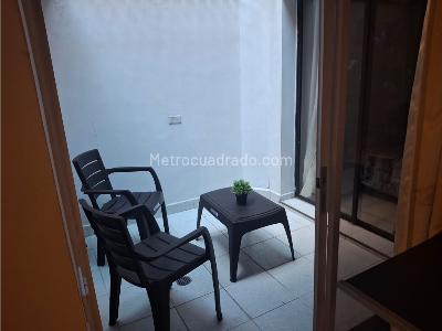 Casa de 5 alcobas en arriendo en Laureles, Medellín, 220 m² · foto 16 de 17