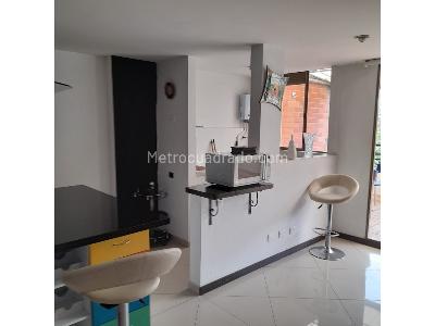 Apartaestudio en arriendo en Las Palmas, Medellín, 68 m² · foto 3 de 16