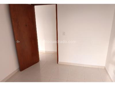 Apartamento de 2 alcobas en arriendo en Las Palmas, Medellín, 71 m² · foto 12 de 15