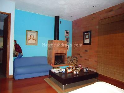 Casa de 5 alcobas en arriendo en Las Palmas, Medellín, 595 m² · foto 12 de 20