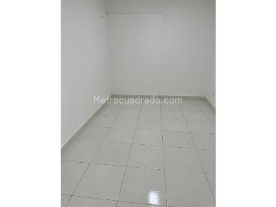 Casa de 4 alcobas en arriendo en Estadio, Medellín, 110 m² · foto 5 de 12