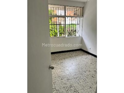 Casa de 4 alcobas en arriendo en Estadio, Medellín, 110 m² · foto 7 de 12