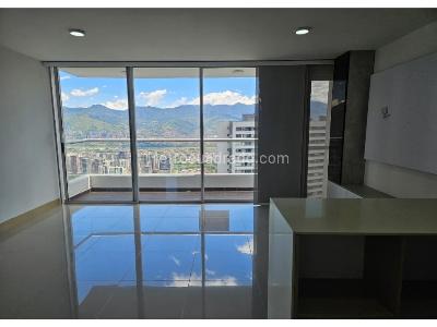 Apartamento de 2 alcobas en arriendo en Loma Del Indio, Medellín, 81 m² · foto 5 de 20