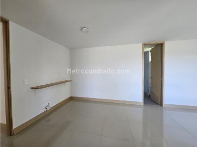 Apartamento de 2 alcobas en arriendo en Loma Del Indio, Medellín, 81 m² · foto 14 de 20