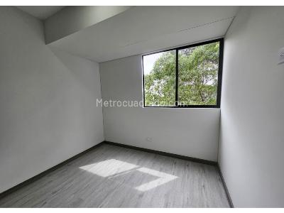 Apartamento de 3 alcobas en arriendo en Las Palmas, Medellín, 76 m² · foto 13 de 20