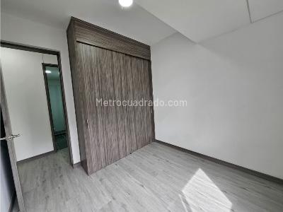 Apartamento de 3 alcobas en arriendo en Las Palmas, Medellín, 76 m² · foto 14 de 20