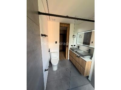 Apartamento de 3 alcobas en venta en Los Balsos Poblado, Medellín, 150 m² · foto 18 de 20