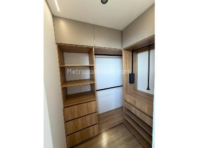 Apartamento de 3 alcobas en venta en Los Balsos Poblado, Medellín, 150 m² · foto 19 de 20