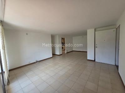 Apartamento de 3 alcobas en venta en El Portal, Envigado, 115 m² · foto 5 de 13