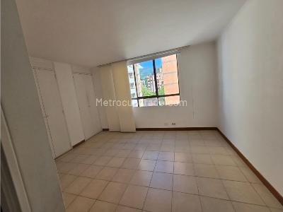 Apartamento de 3 alcobas en venta en El Portal, Envigado, 115 m² · foto 7 de 13