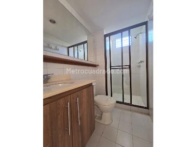 Apartamento de 3 alcobas en venta en El Portal, Envigado, 115 m² · foto 10 de 13