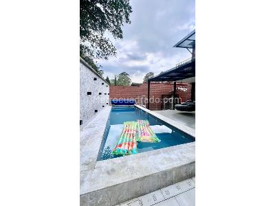 Casa de 4 alcobas en arriendo en Cola Del Zorro, Medellín, 400 m² · foto 5 de 20