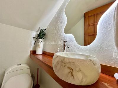 Casa de 4 alcobas en arriendo en Cola Del Zorro, Medellín, 400 m² · foto 7 de 20