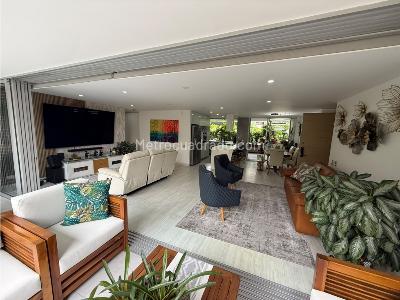 Apartamento de 3 alcobas en venta en Castropol, Medellín, 250 m² · foto 6 de 20