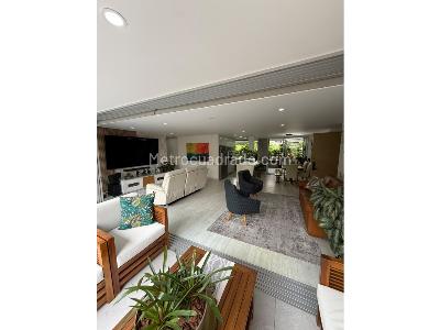 Apartamento de 3 alcobas en venta en Castropol, Medellín, 250 m² · foto 10 de 20