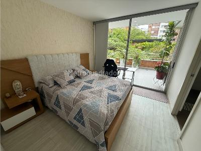 Apartamento de 3 alcobas en venta en Castropol, Medellín, 250 m² · foto 17 de 20