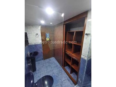 Apartamento de 3 alcobas en venta en La Castellana, Medellín, 101 m² · foto 4 de 10