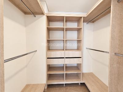 Apartamento de 2 alcobas en venta en Las Palmas, Medellín, 100 m² · foto 11 de 12