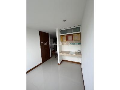 Apartamento de 2 alcobas en arriendo en Loma Del Indio, Medellín, 75 m² · foto 6 de 11
