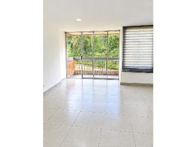 Apartamento de 2 alcobas en venta en Loma Del Indio, Medellín, 58 m² · foto 4 de 18