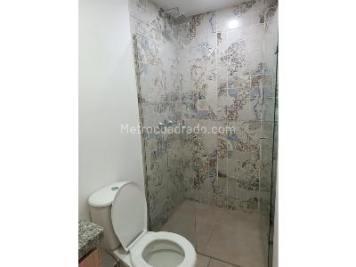 Apartamento de 2 alcobas en venta en Loma Del Indio, Medellín, 58 m² · foto 13 de 18