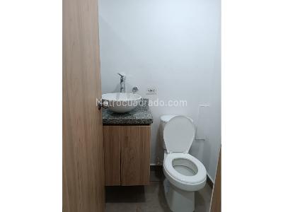 Apartamento de 2 alcobas en venta en Loma Del Indio, Medellín, 58 m² · foto 15 de 18