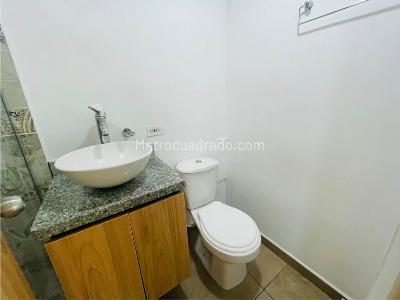 Apartamento de 2 alcobas en venta en Loma Del Indio, Medellín, 58 m² · foto 17 de 18