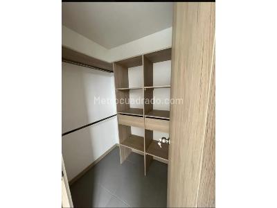Apartamento de 3 alcobas en venta en Santa Fe, Medellín, 82 m² · foto 6 de 6