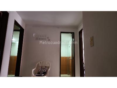 Apartamento de 4 alcobas en venta en La Castellana, Medellín, 147 m² · foto 7 de 13